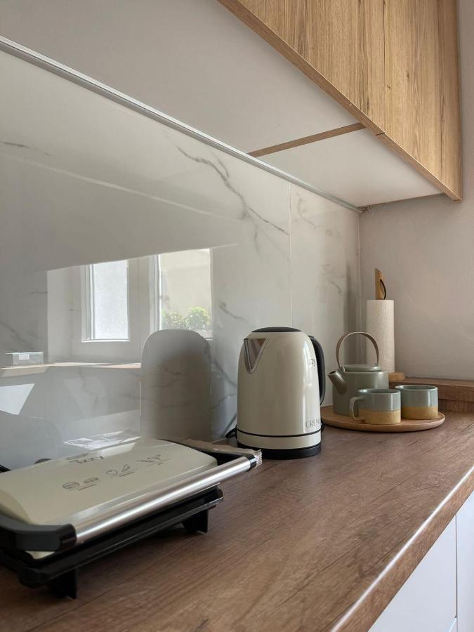 Boutique Athensairport Apartments Markópoulon Eksteriør bilde