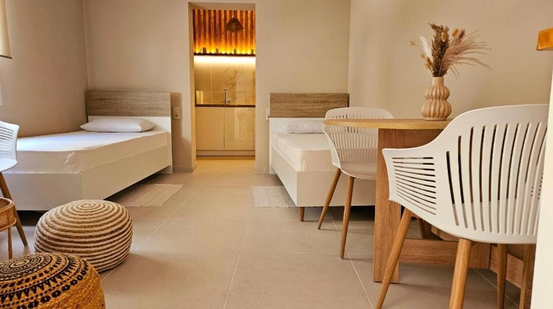 Boutique Athensairport Apartments Markópoulon Eksteriør bilde