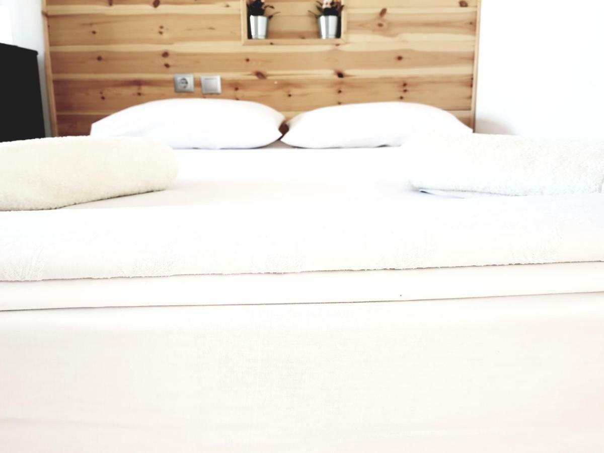 Boutique Athensairport Apartments Markópoulon Eksteriør bilde